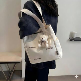 2026新商品 帆布 トートバッグ キャンバス肩掛け 斜め掛け 軽量 横幅34cm 大容量A4対応シンプルキャンバスバッグ通勤通学おしゃれ無地3色展開 高さ31cm