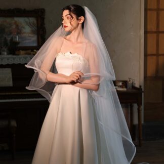 ウエディングベール ロング 3m 300cm 2層 コーム付き フェイスアップ ベールダウン メロウ 縁取り 豪華 ヴェール 挙式 花嫁 結婚式 披露宴 二次会 フォトウェディング 華やか オ