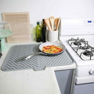 シリコンマット キッチンマット 家庭用マット 防滑マット 台所マット 食器乾燥マット グラスマット 碗マット 皿マット 鍋敷き コップ敷き プレースマット 排水マット ブラック グレー ベージュ