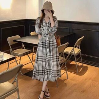 ワンピース フレア ロング丈 半袖 Vネック パフスリーブ ぽわん袖 ウエストマーク オーバーチェック かわいい 大人可愛い きれいめ シンプル カジュアル 大人 おしゃれ 大人女子 こなれ感 上品