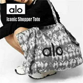 alo Yoga アイコニックショッパートート Iconic Shopper Tote バッグ グレー ダイダイ キャンバスバック aloロゴ ヨガ用バック トレーニング用バッグ いろいろ