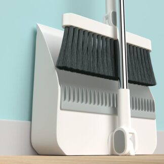ほうき ちりとり セット 業務用ほうき ちり取りセット 組立てタイプで収納もコンパクトで便利 床掃除にぴったり 立式掃除 掃除用品 幅広い 長柄箒 蓋付き防臭防風 屋外 ベランダ 玄関 落ち葉 庭園