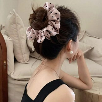 フロッキーハートシュシュ サテンシュシュ ハートシュシュ ヘアゴム ビッグシュシュ 大人可愛い レデイースヘアアクセサリー おしゃれ